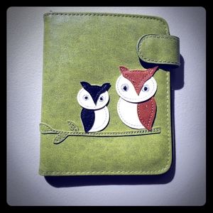 Lavishy Owl Wallet Vegan Leather Snap Enclosure